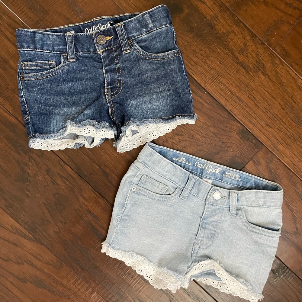 Cat & Jack Jean Shorts with Lace 4T EUC